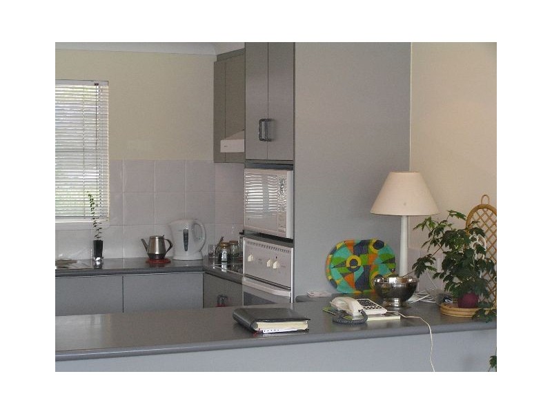 3/24 Pandanus Drive, Cannonvale QLD 4802