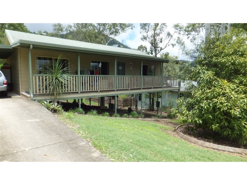 43 Manooka Drive, Cannonvale QLD 4802