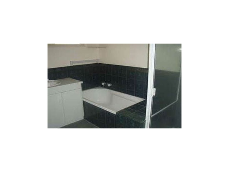 43 Manooka Drive, Cannonvale QLD 4802