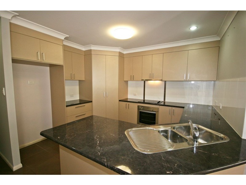 1/61 South Molle Boulevard, Cannonvale QLD 4802