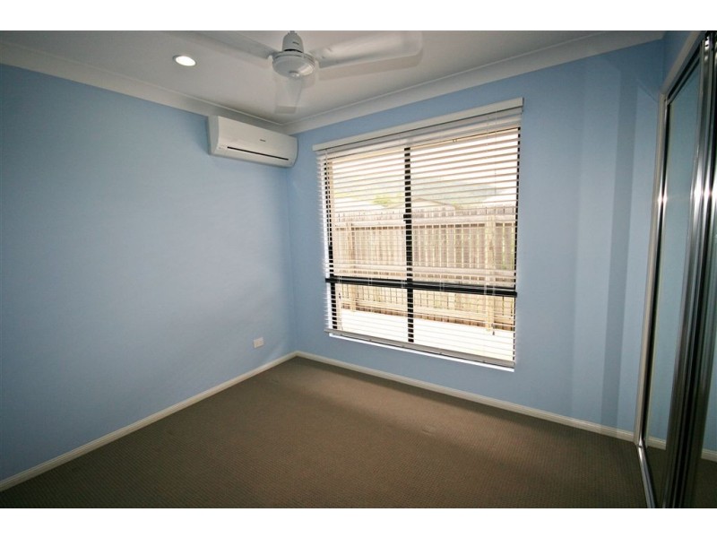 1/61 South Molle Boulevard, Cannonvale QLD 4802