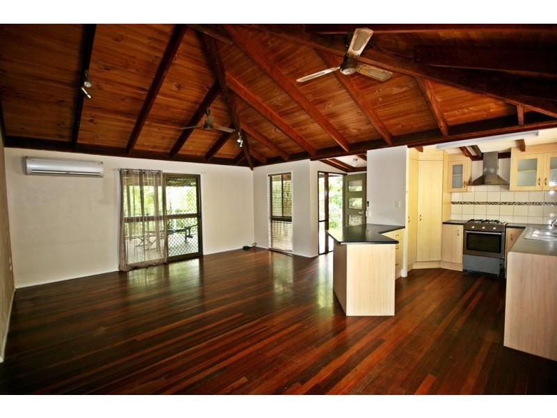 23 Braithwaite Court, Cannonvale QLD 4802