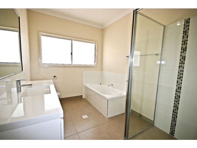 3/13 Border drive, Cannonvale QLD 4802