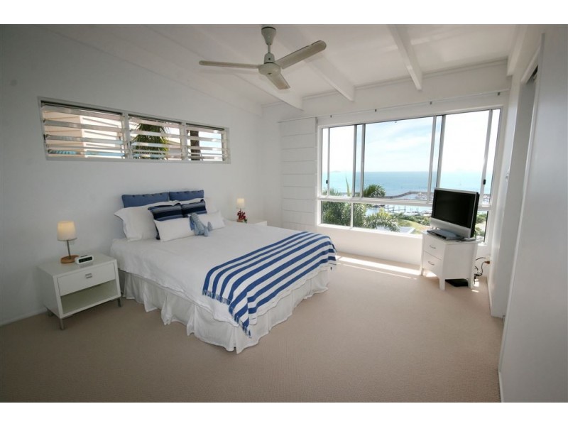 14 Kara Crescent, Airlie Beach QLD 4802