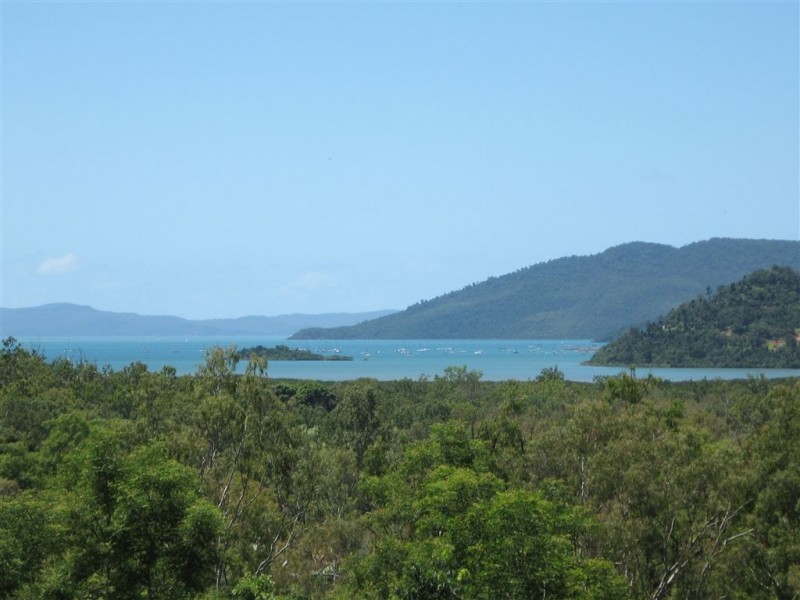 35 Braithwaite Court, Cannonvale QLD 4802