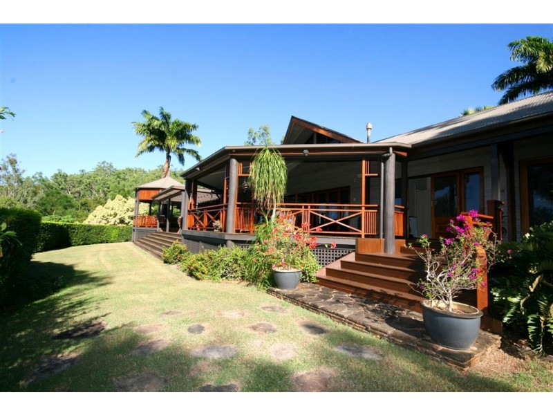 35 Braithwaite Court, Cannonvale QLD 4802