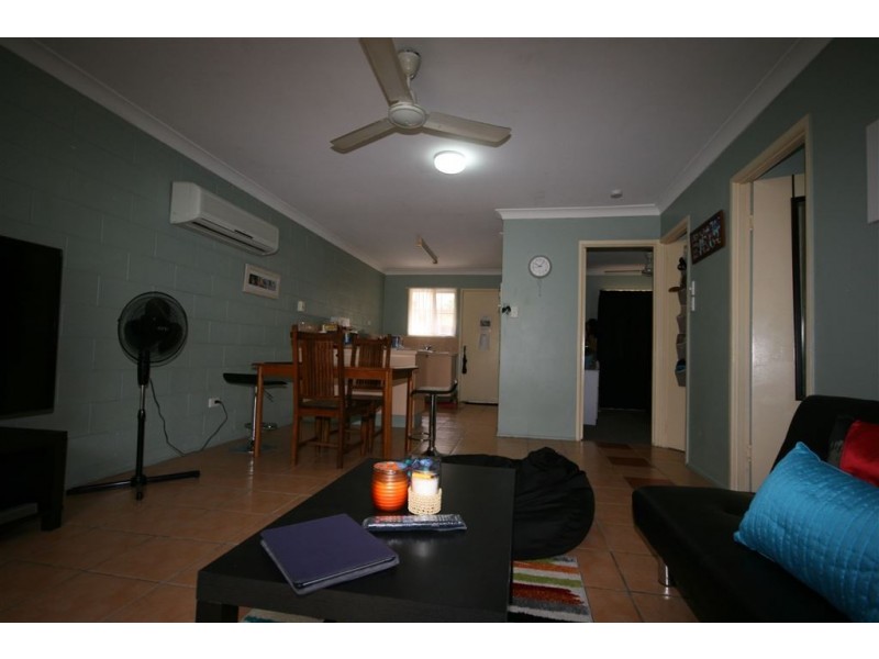 19/28 Island Drive, Cannonvale QLD 4802