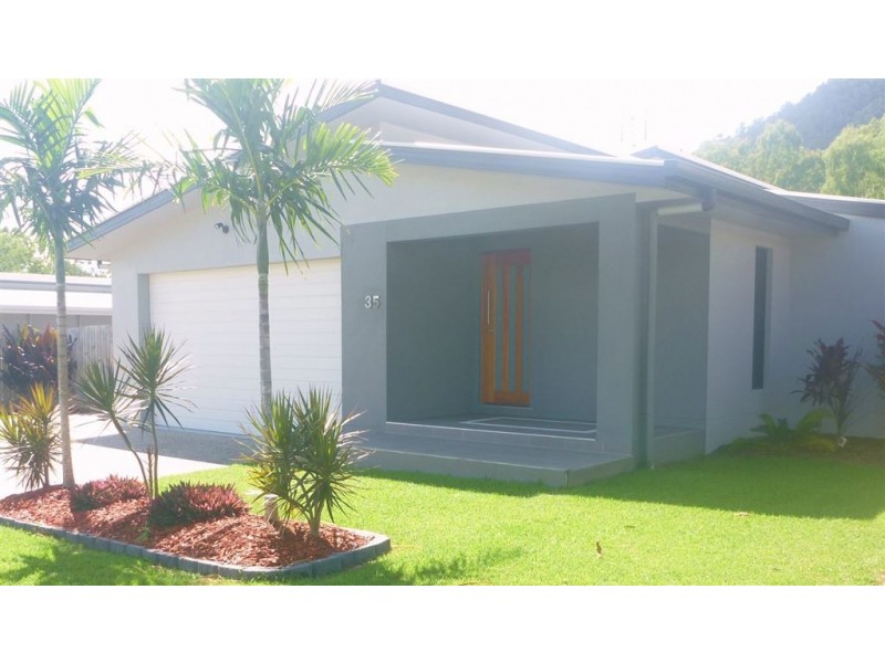 35 Endeavour Circuit, Cannonvale QLD 4802
