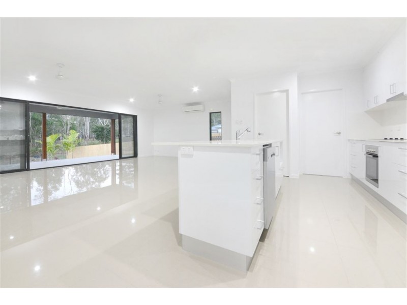 41 Twin Creek Court, Cannonvale QLD 4802