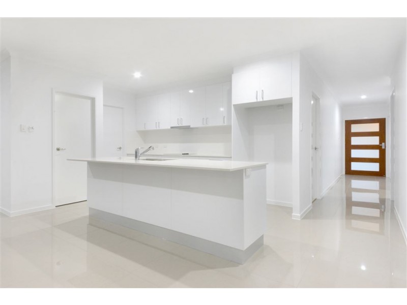 41 Twin Creek Court, Cannonvale QLD 4802