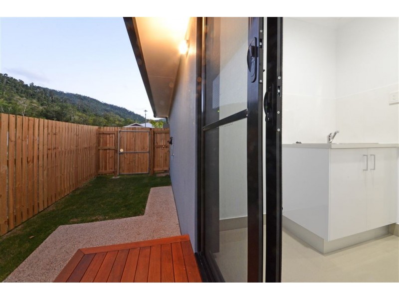 41 Twin Creek Court, Cannonvale QLD 4802