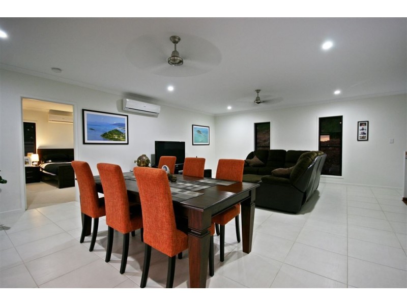 36 Beth Court, Cannonvale QLD 4802