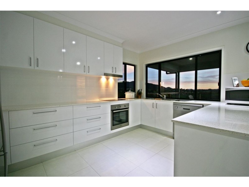 36 Beth Court, Cannonvale QLD 4802