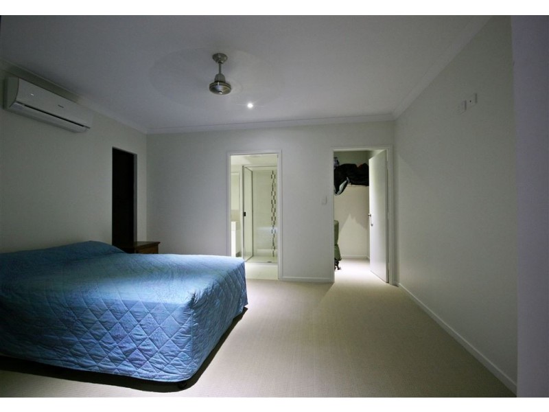 36 Beth Court, Cannonvale QLD 4802
