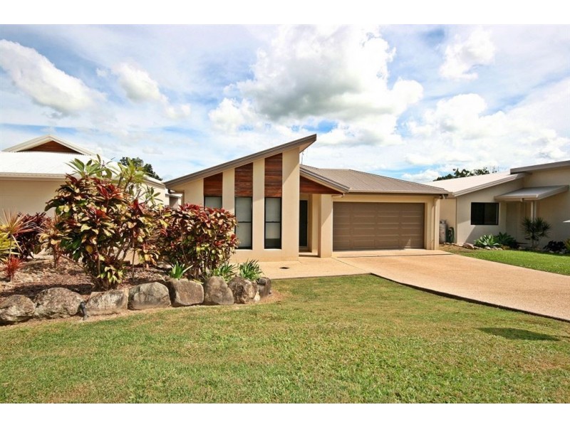 60 Valley, Cannonvale QLD 4802