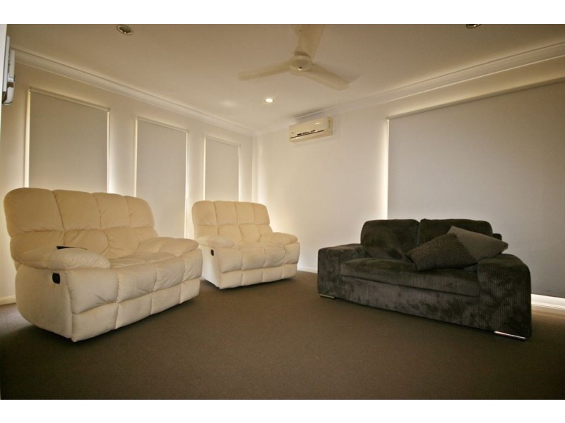 60 Valley, Cannonvale QLD 4802