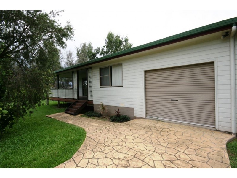 5 Grace Avenue, Cannonvale QLD 4802