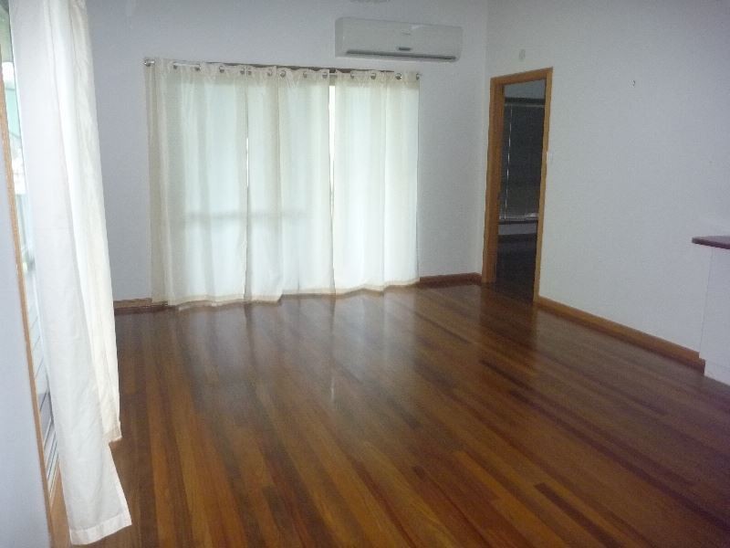 5 Grace Avenue, Cannonvale QLD 4802