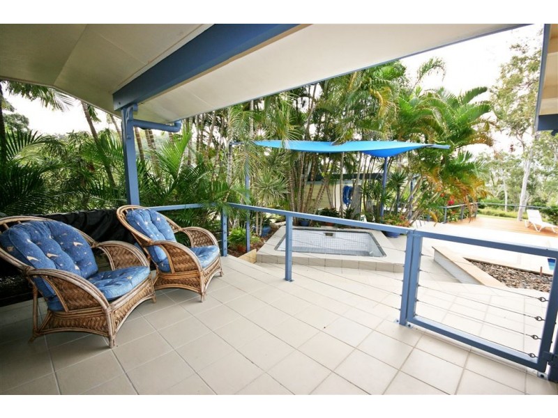 261 Paluma Road, Cannonvale QLD 4802