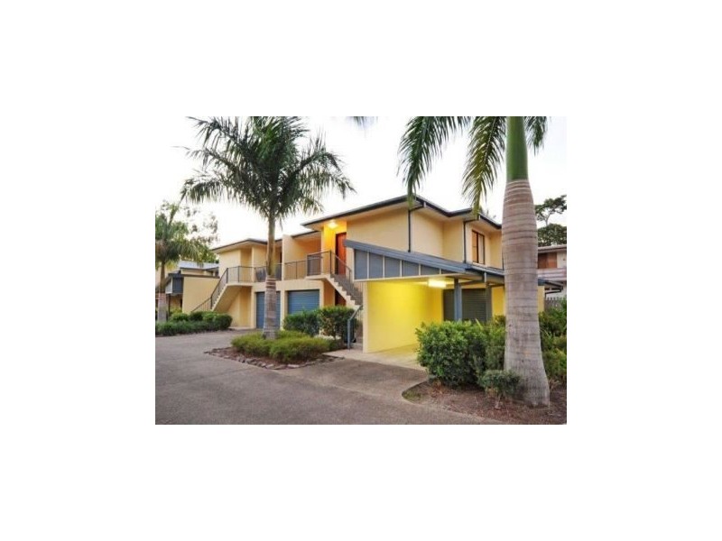 16/16 Beach Road, Cannonvale QLD 4802