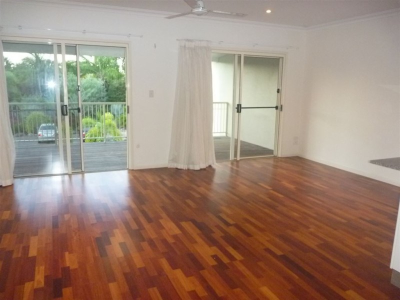 7/21 Shute Harbour Rd, Cannonvale QLD 4802