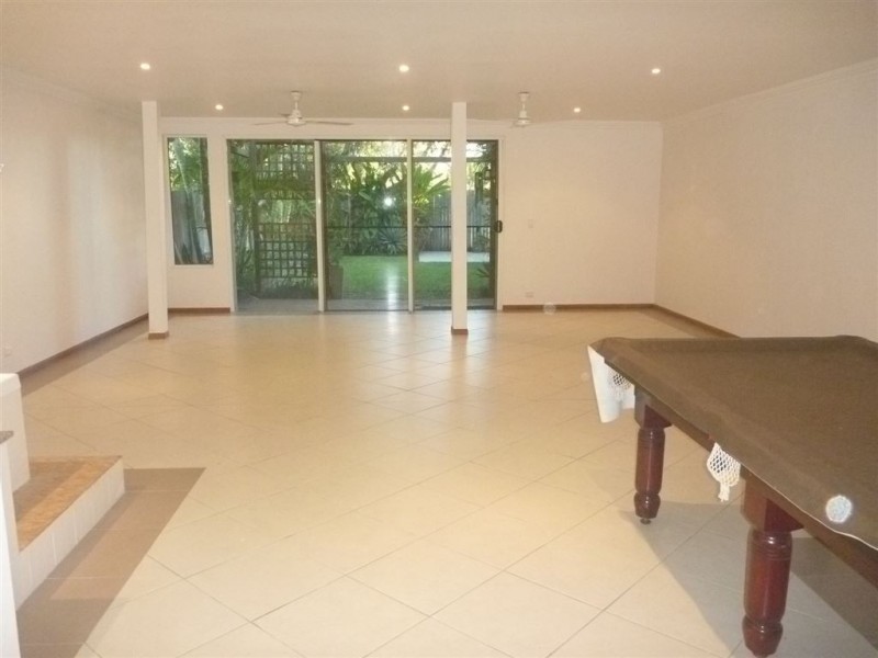 7/21 Shute Harbour Rd, Cannonvale QLD 4802