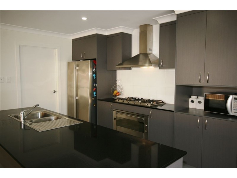 28 Abell Road, Cannonvale QLD 4802