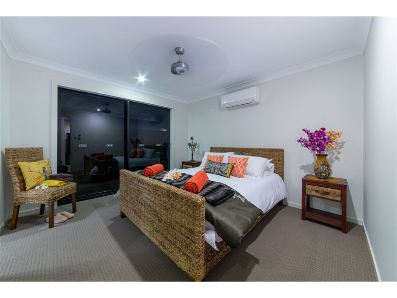 40 Twin Creek Court, Cannonvale QLD 4802