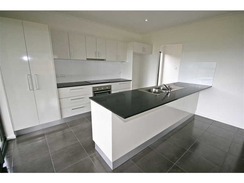 98 Fairweather Road, Cannon Valley QLD 4800