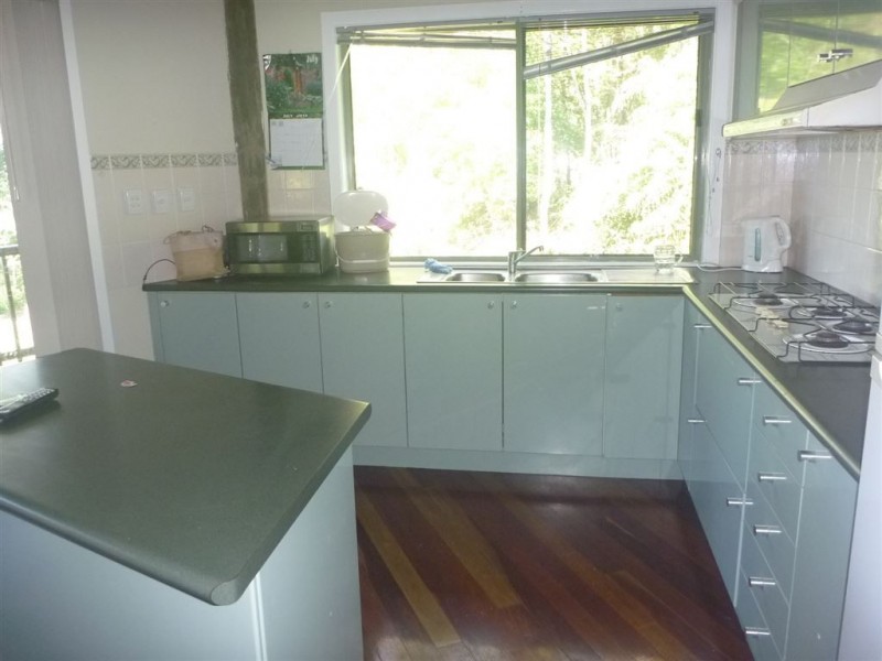 442 Sugarloaf Rd, Sugarloaf QLD 4800