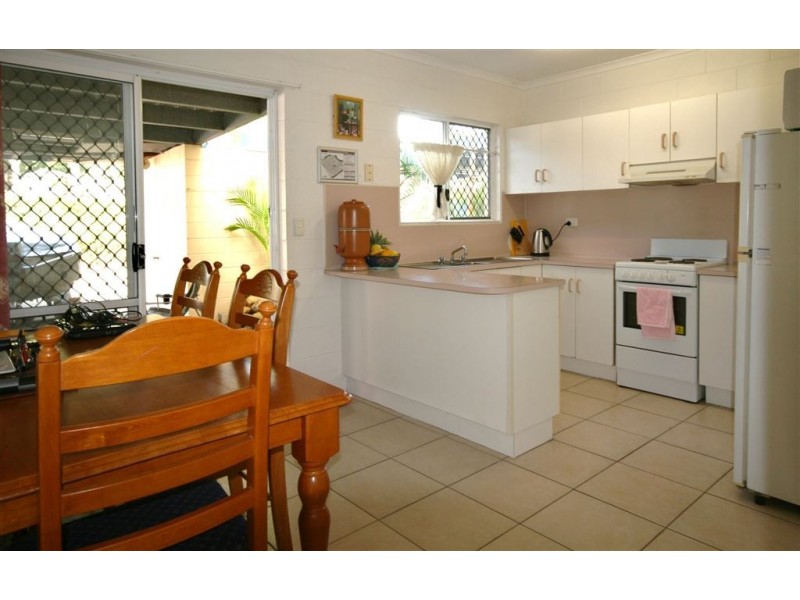 14/11 Island Drive, Cannonvale QLD 4802