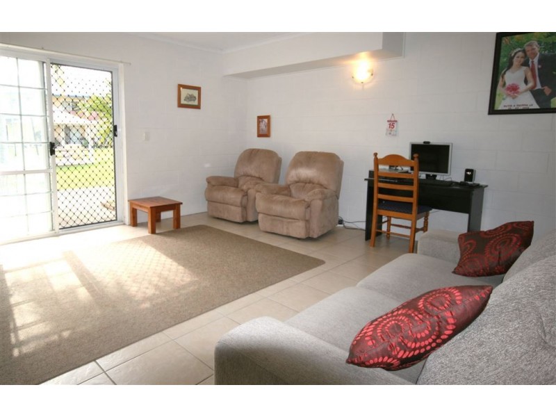 14/11 Island Drive, Cannonvale QLD 4802