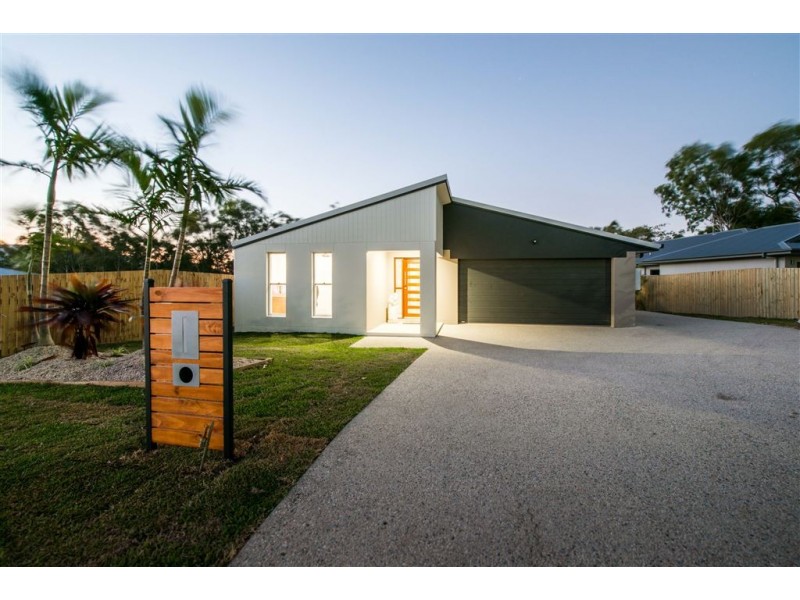 47 Twin Creek Court, Cannonvale QLD 4802