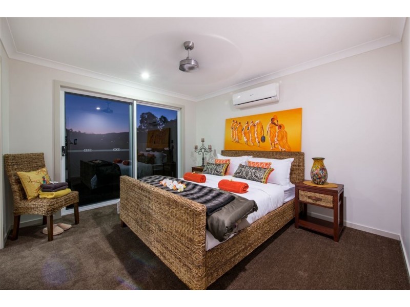 47 Twin Creek Court, Cannonvale QLD 4802