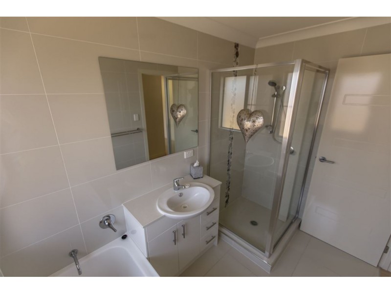 3 Endeavour Circuit, Cannon Valley QLD 4800