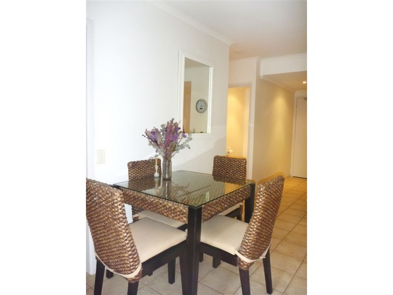 15/2 Erromango, Jubilee Pocket QLD 4802