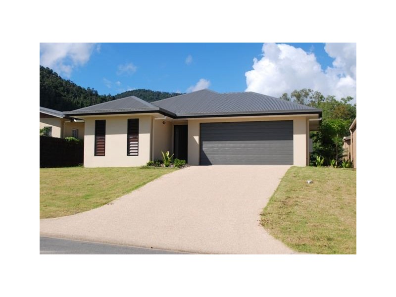 88 Abell Road, Cannonvale QLD 4802