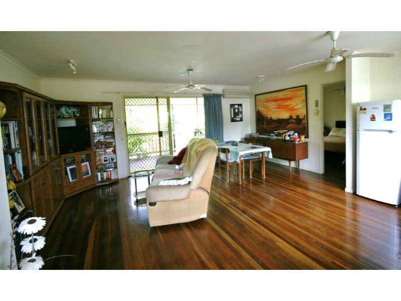 18 Macarthur Drive, Cannonvale QLD 4802