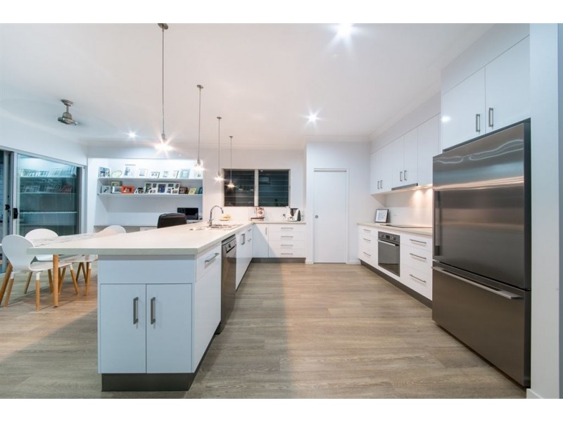 13 Airlie Views, Airlie Beach QLD 4802