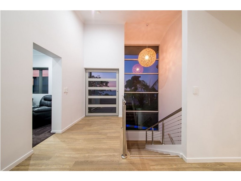 13 Airlie Views, Airlie Beach QLD 4802