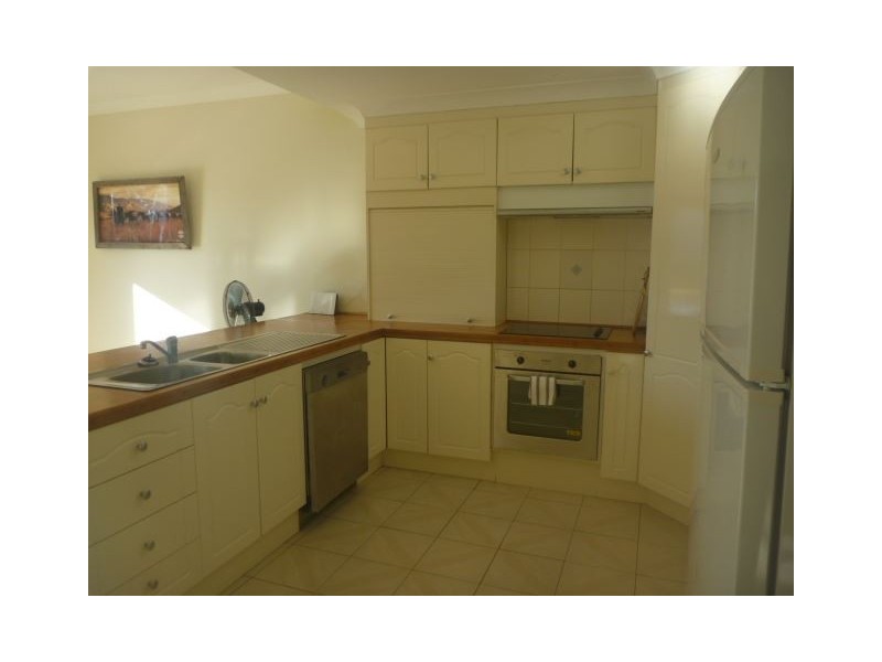 3/6 Begley Street, Airlie Beach QLD 4802