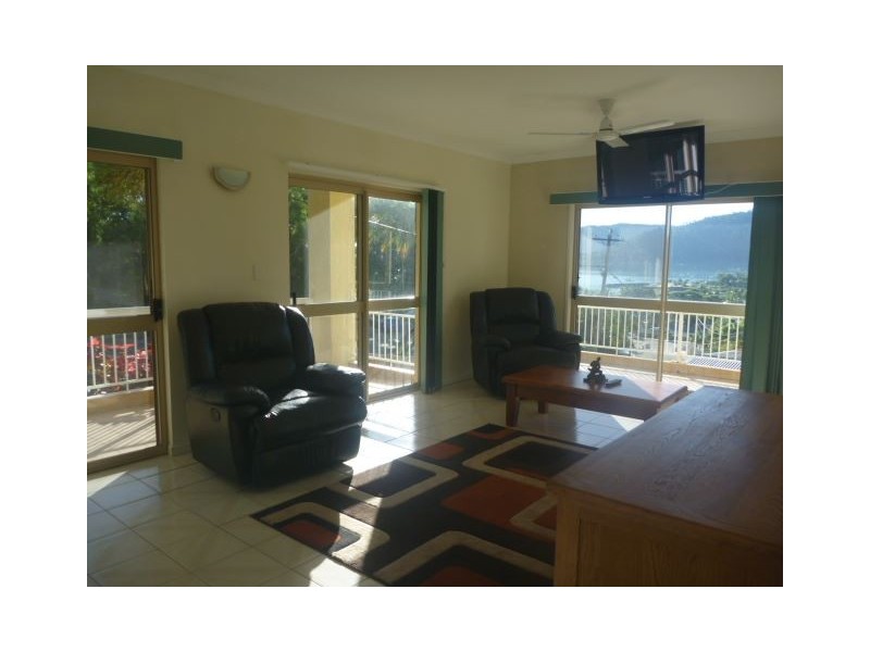 3/6 Begley Street, Airlie Beach QLD 4802