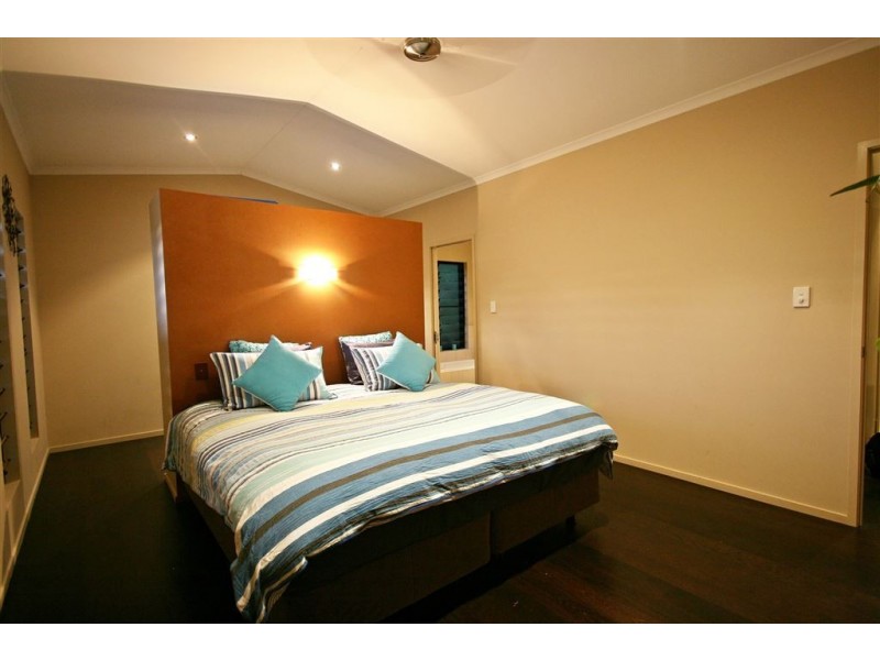 24 Kingfisher Terrace, Jubilee Pocket QLD 4802