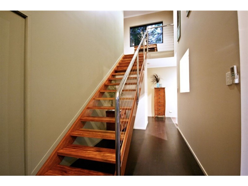 24 Kingfisher Terrace, Jubilee Pocket QLD 4802