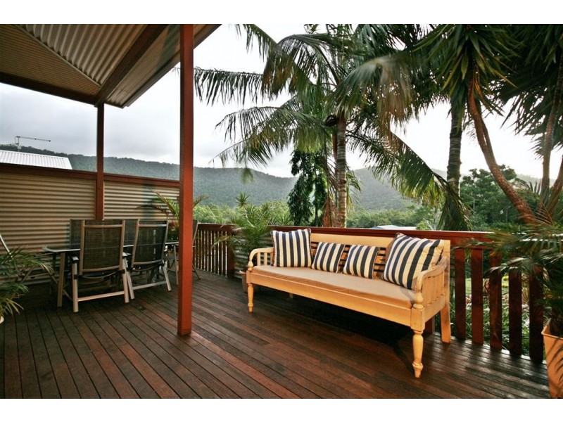 24 Kingfisher Terrace, Jubilee Pocket QLD 4802