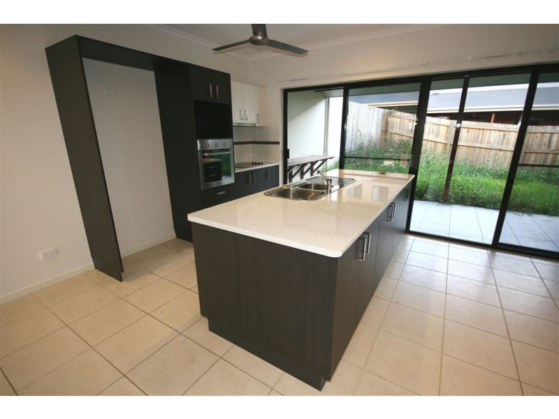 18/25 Abell Rd, Cannonvale QLD 4802