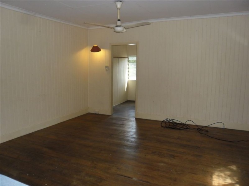 20 Schnapper Street, Cannonvale QLD 4802