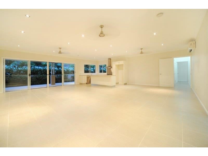 12 Rainbow Place, Jubilee Pocket QLD 4802