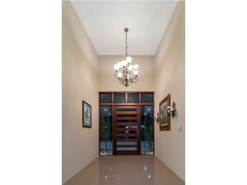 145 Kookaburra Drive, Cannon Valley QLD 4800