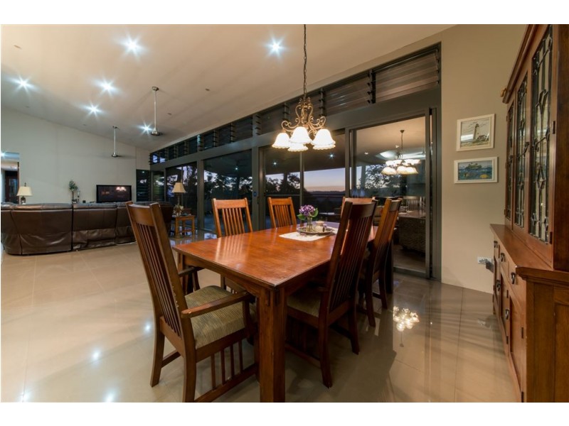 145 Kookaburra Drive, Cannon Valley QLD 4800